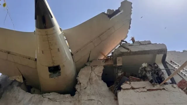 Crash Plain